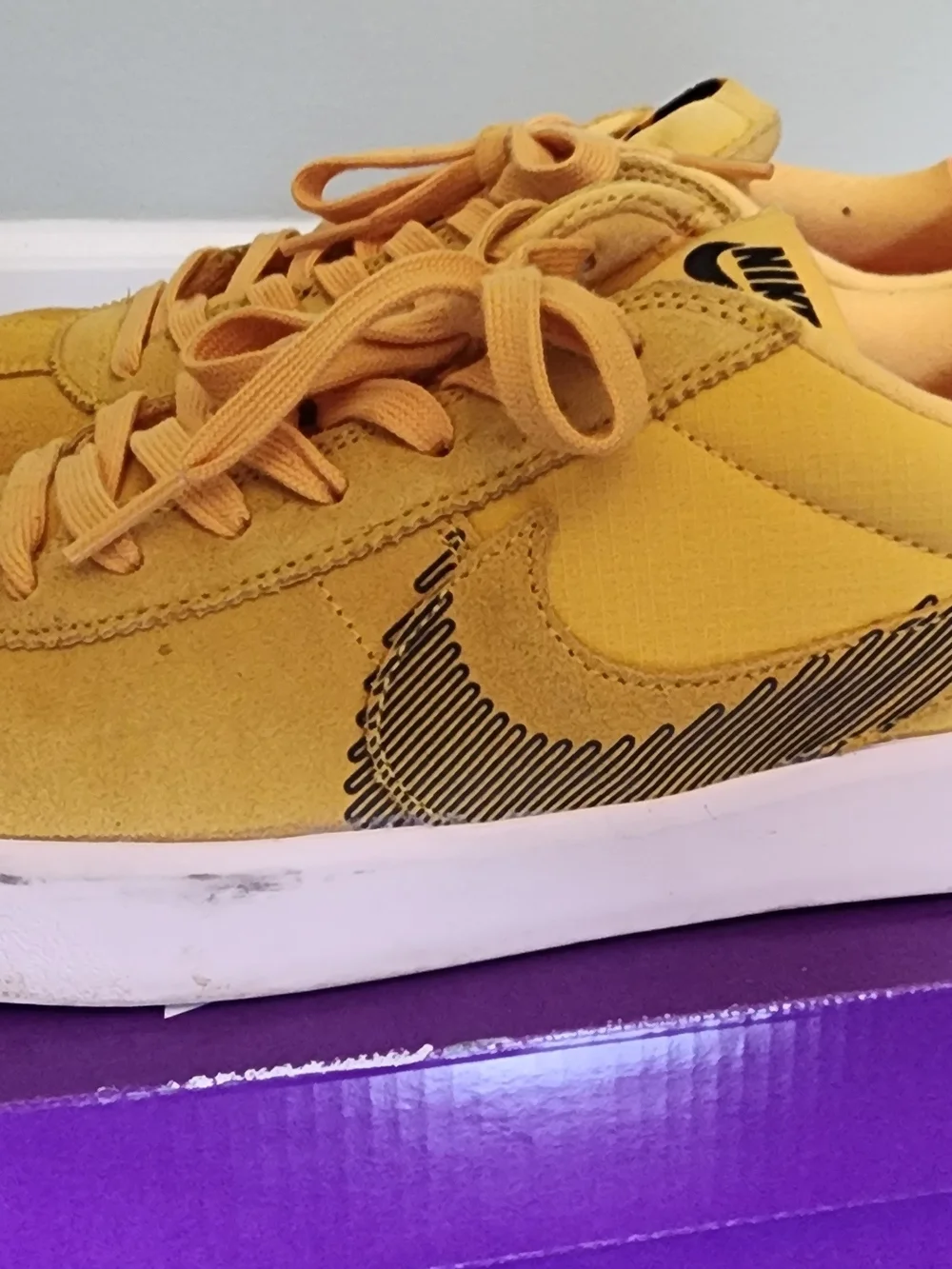 Nike SB Tokyo Bruin React T 